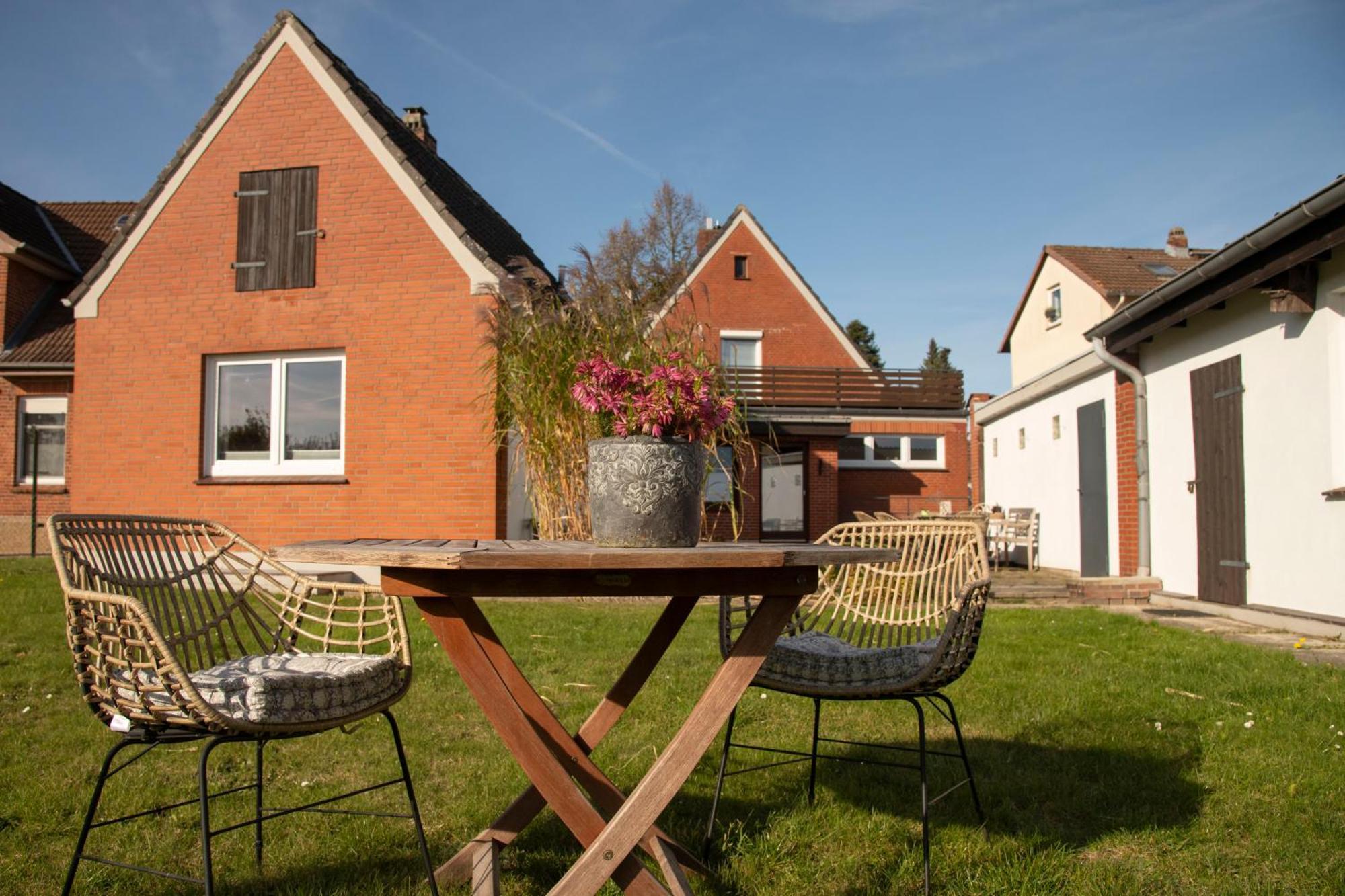 Kleines Ferienhaeuschen Im Garten Eutin Exteriér fotografie